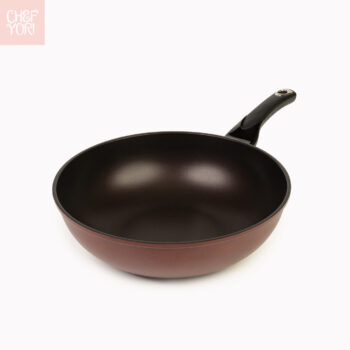 Argen Wokpan is a Heavy duty die cast aluminum non-stick cookware. It comes with a strong solid plastic handle. You can buy Wholesale from Chef Yori.